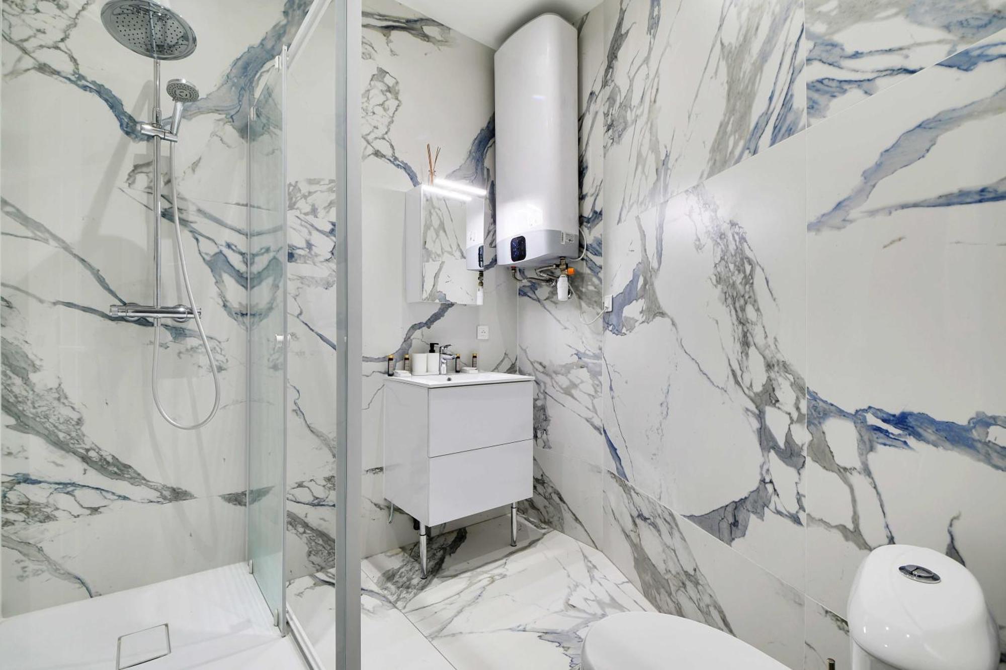 Appartamento Comfortable - 1bd - 4p - Montmartre Parigi