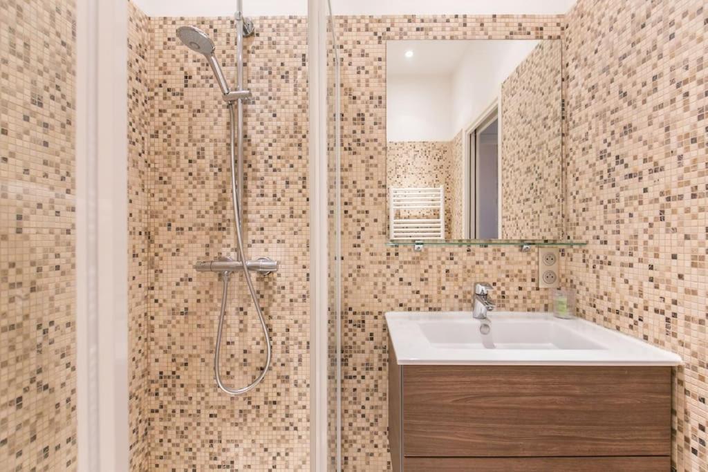 Apartment Coeur De Voltaire - Loft Cosy Parisien