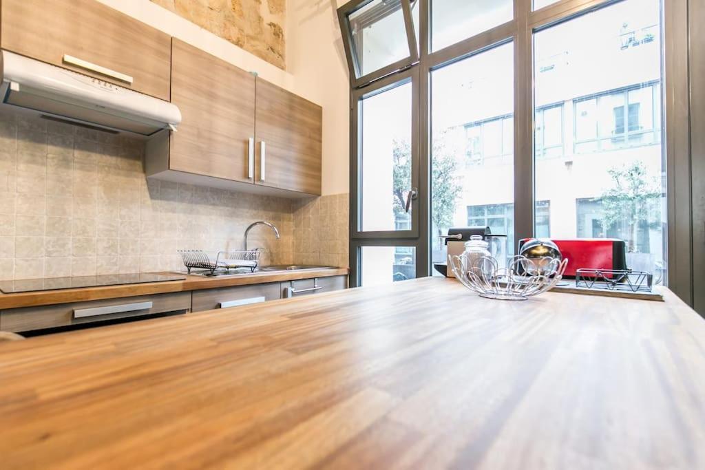 Coeur De Voltaire - Loft Cosy Parisien Apartment Paris