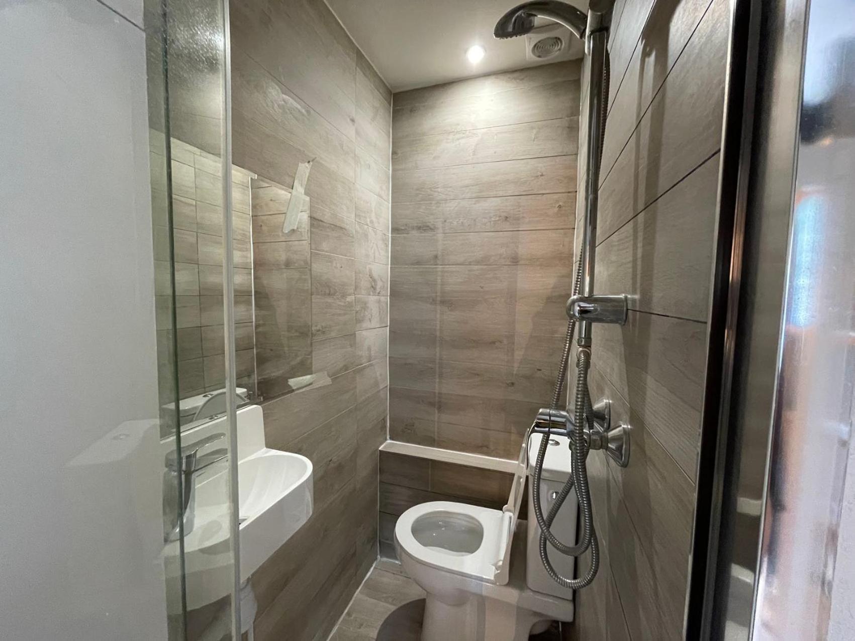 Apartment Studette Pour Etudiante, Proche De La Tour Eiffel *