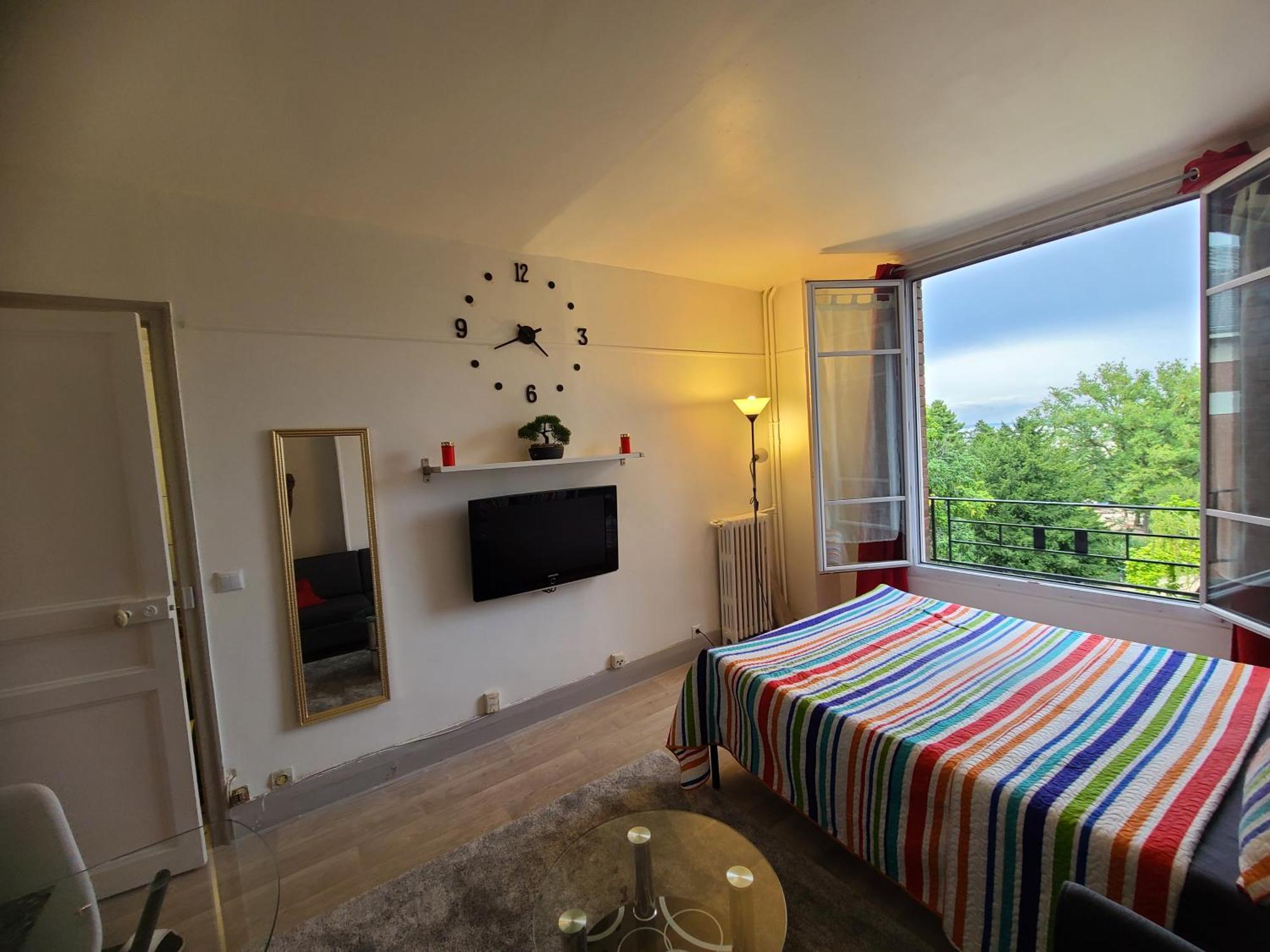 19eme Apartment Paris