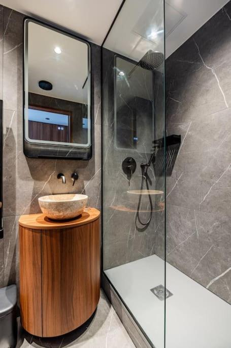 151 Luxueuse-etienne Marcel-chatelet-paris 3 Apartment Paris