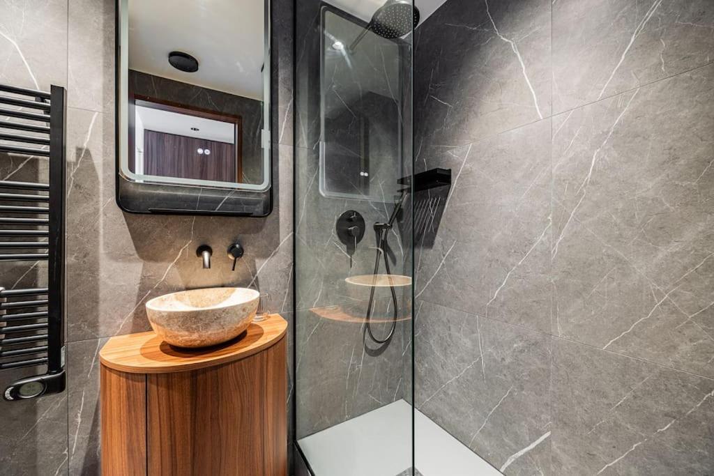 151 Luxueuse-etienne Marcel-chatelet-paris 3 Apartment Paris