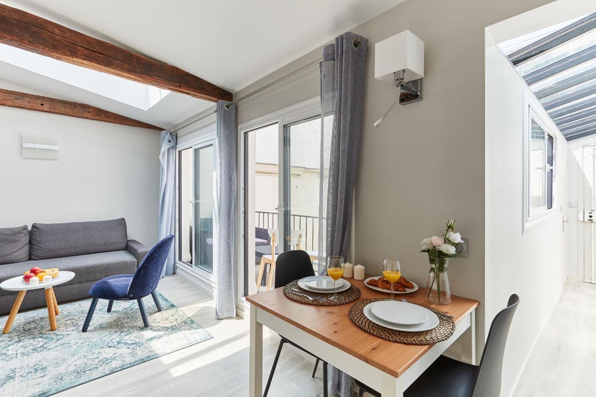 Jardin Du Luxembourg With Balcony - Cityapartmentstay Appartamento *