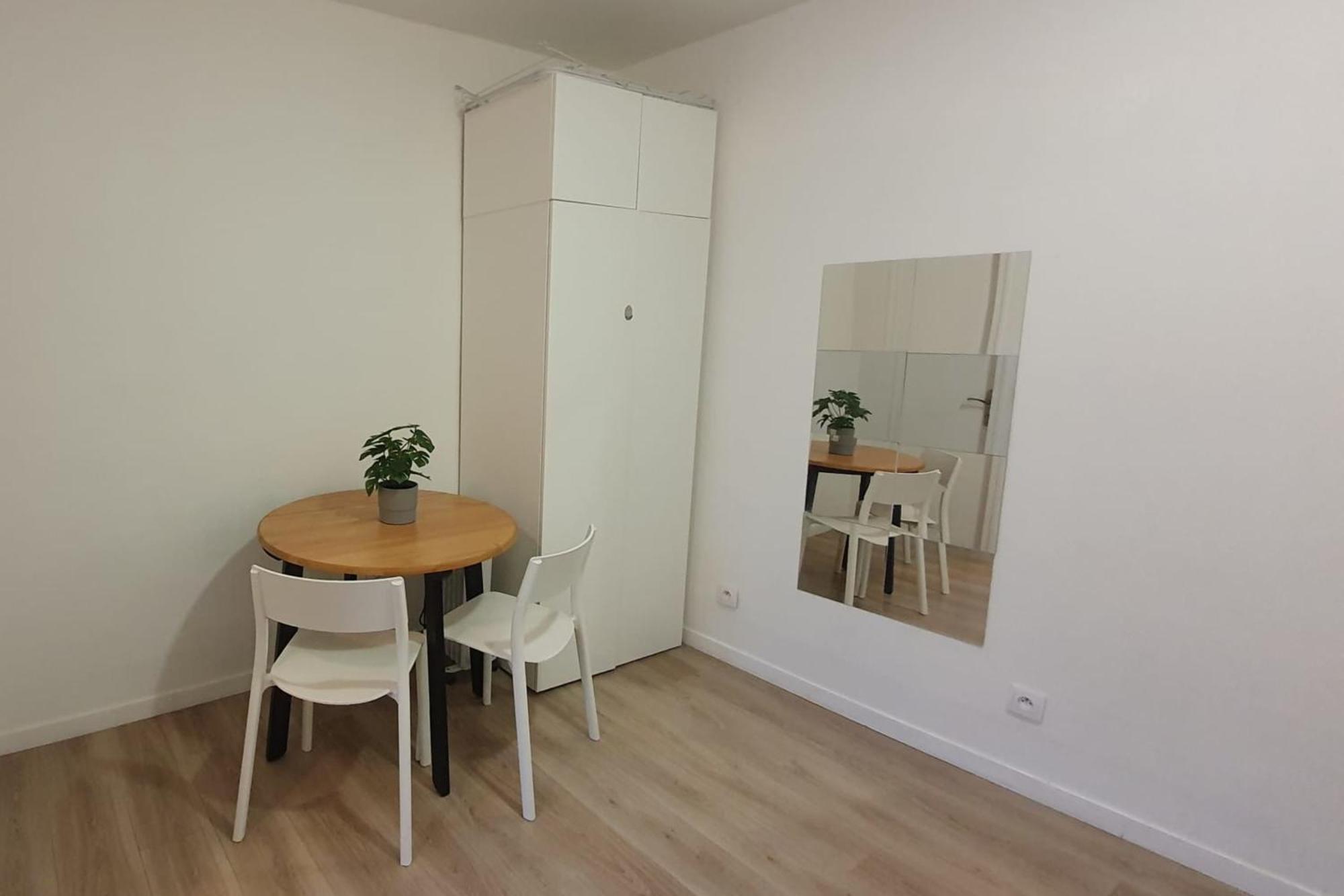 Apartment Near Buttes-chaumont