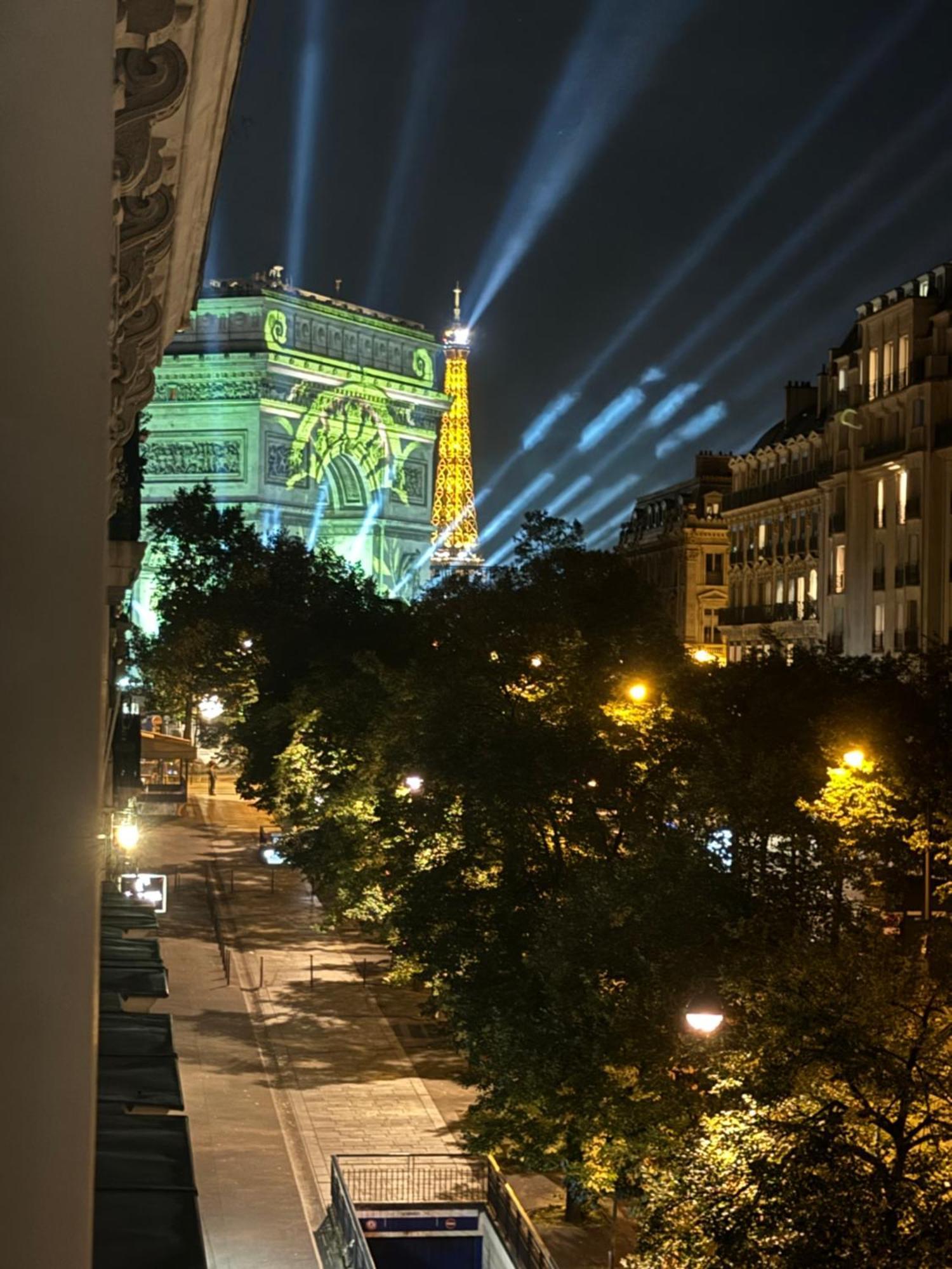 Beautiful Nearby Champs Elysees Appartamento *