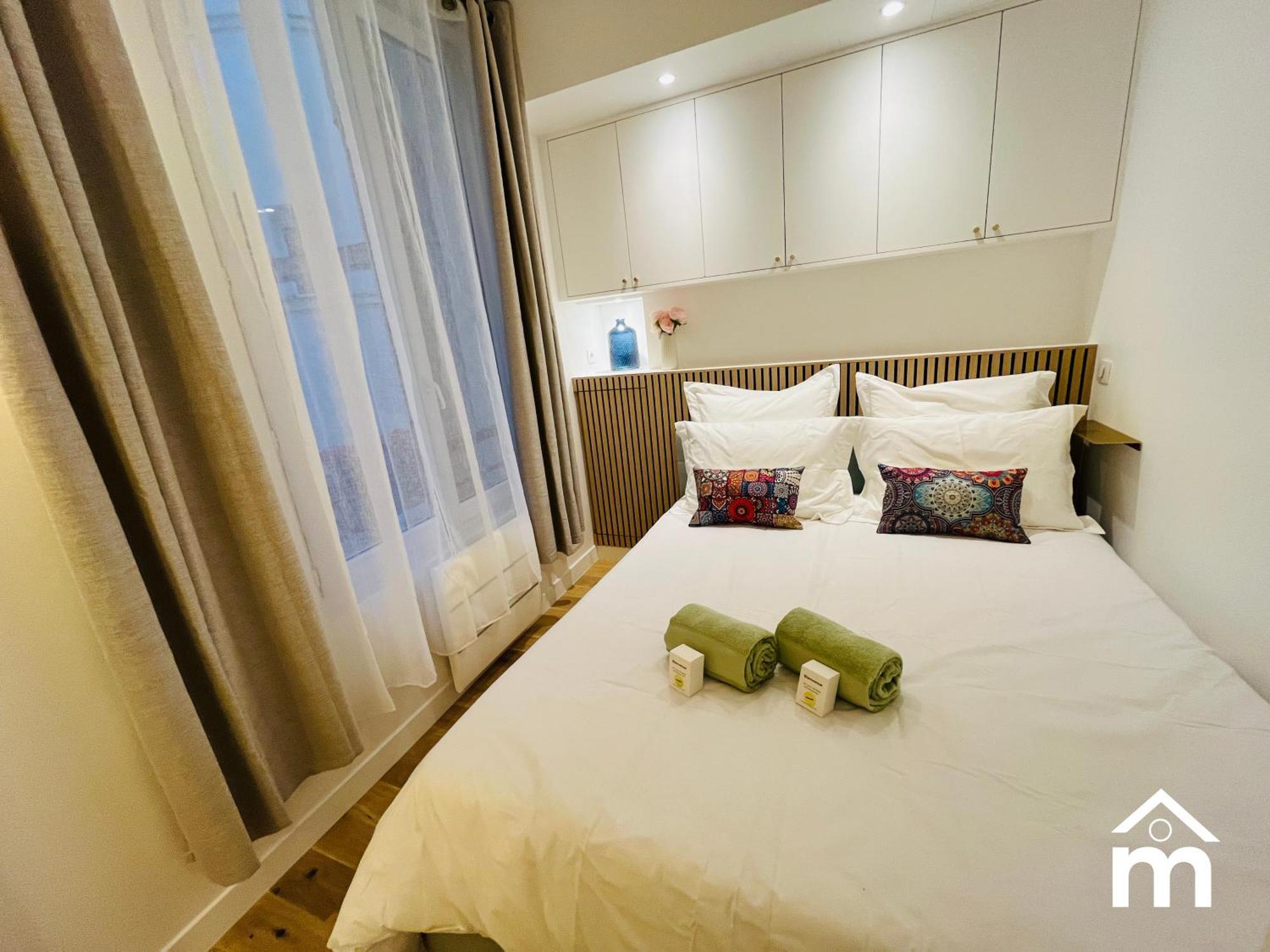 Apartment Marais Saint Paul By Edelsam Paris