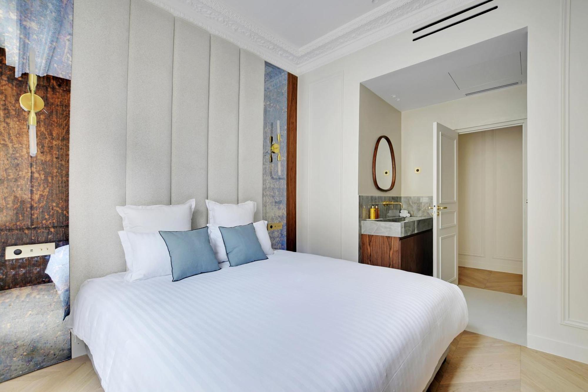 Maison Galante's With Services In La Madeleine - Opera Apartment *