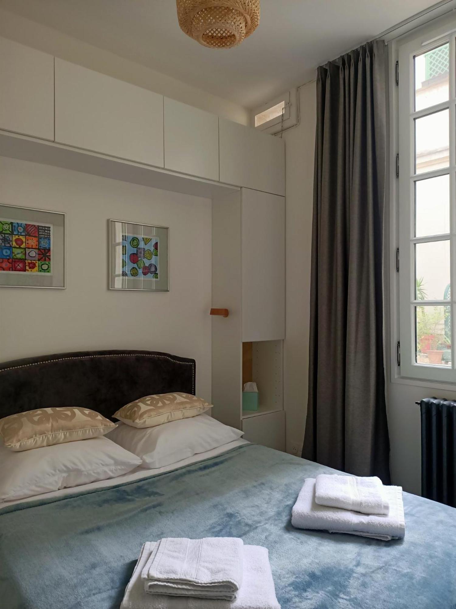 Apartment And Cosy 1 Bedroom Paris