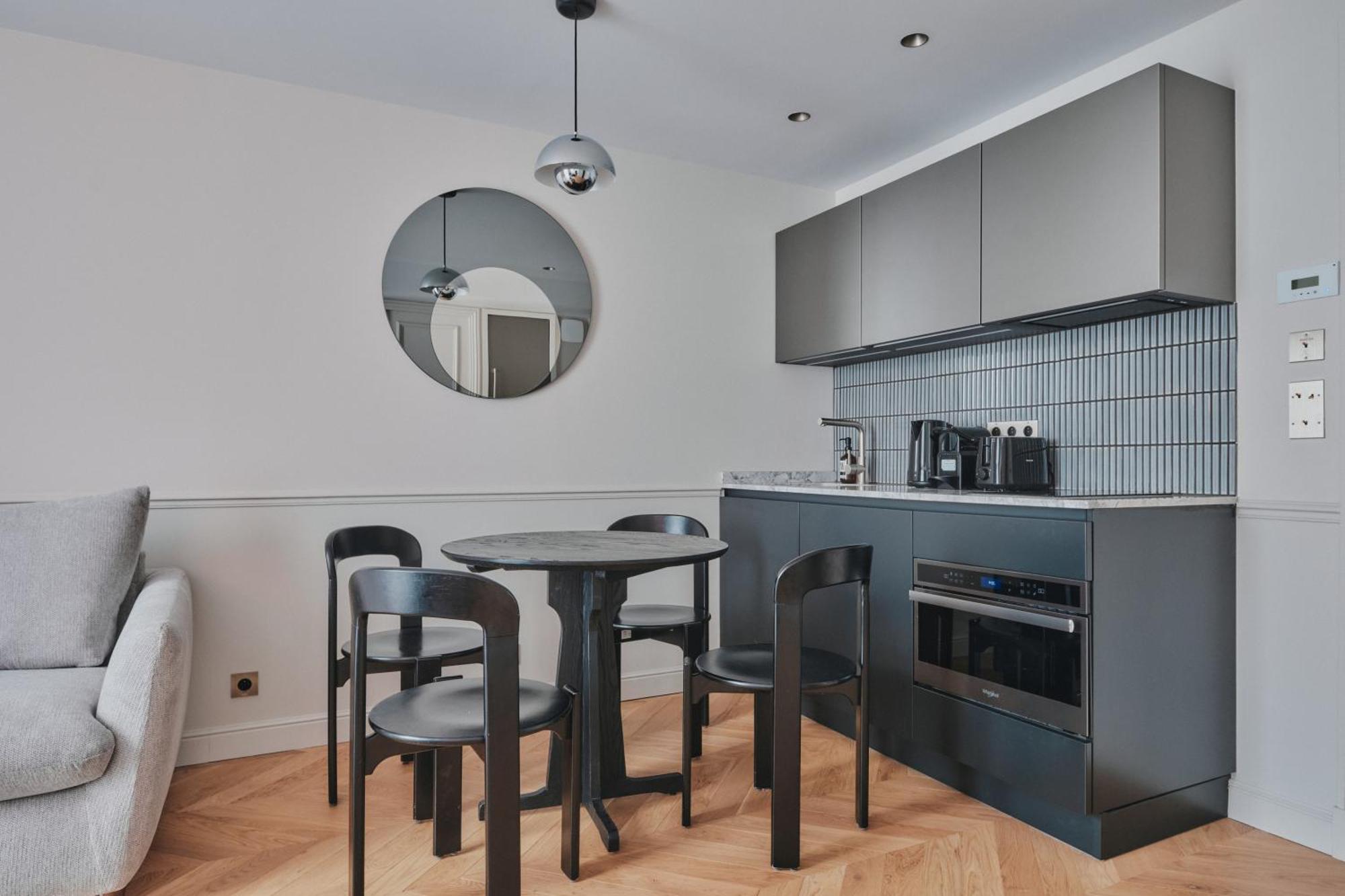 Aparthotel Nestay Sentier *