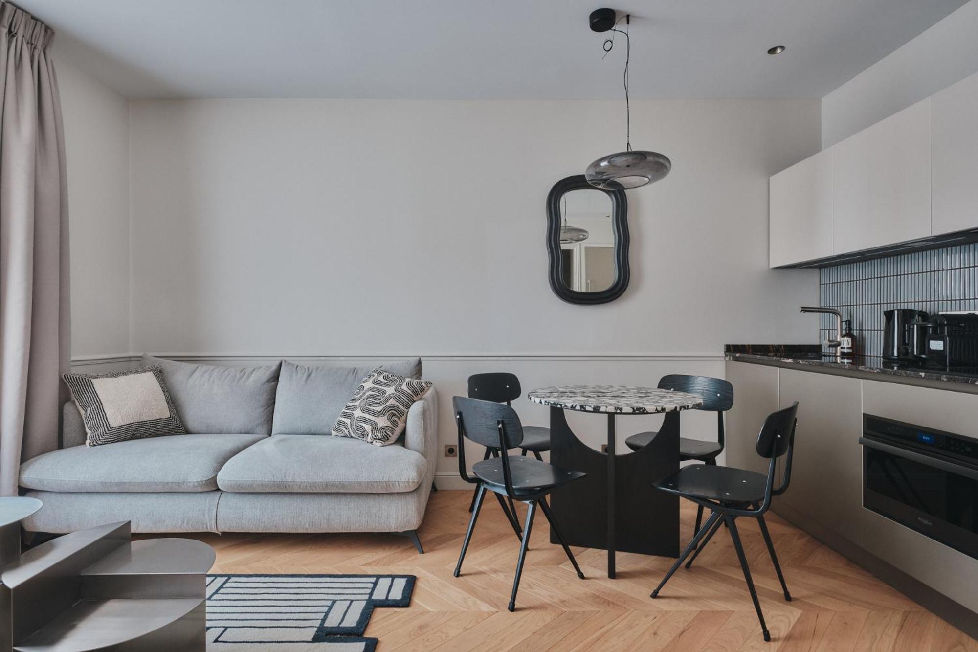 Aparthotel Nestay Sentier *