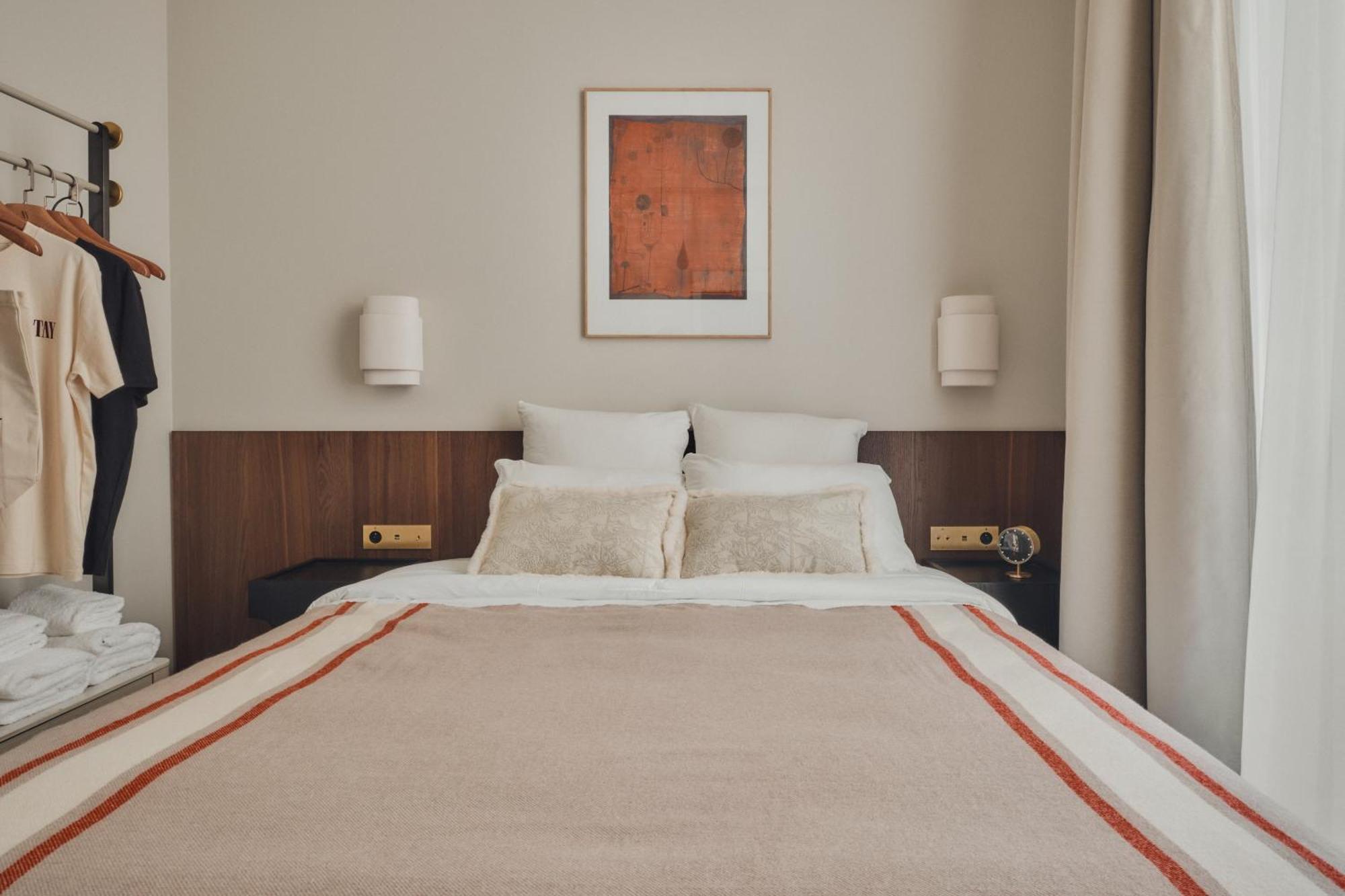 Nestay Sentier Aparthotel