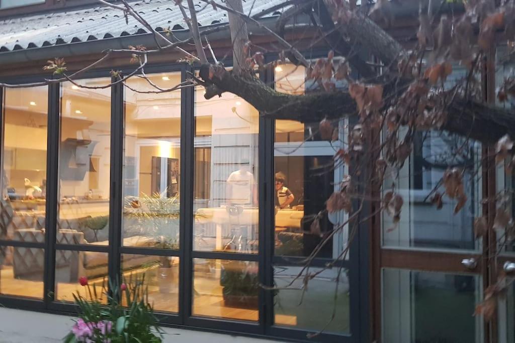 Superb Loft 200m2 8 Personnes Champs Elysees Appartamento
