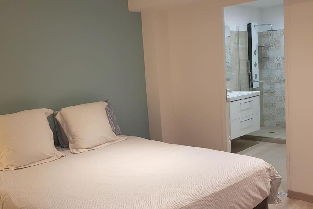 Superb Loft 200m2 8 Personnes Champs Elysees Appartamento Parigi