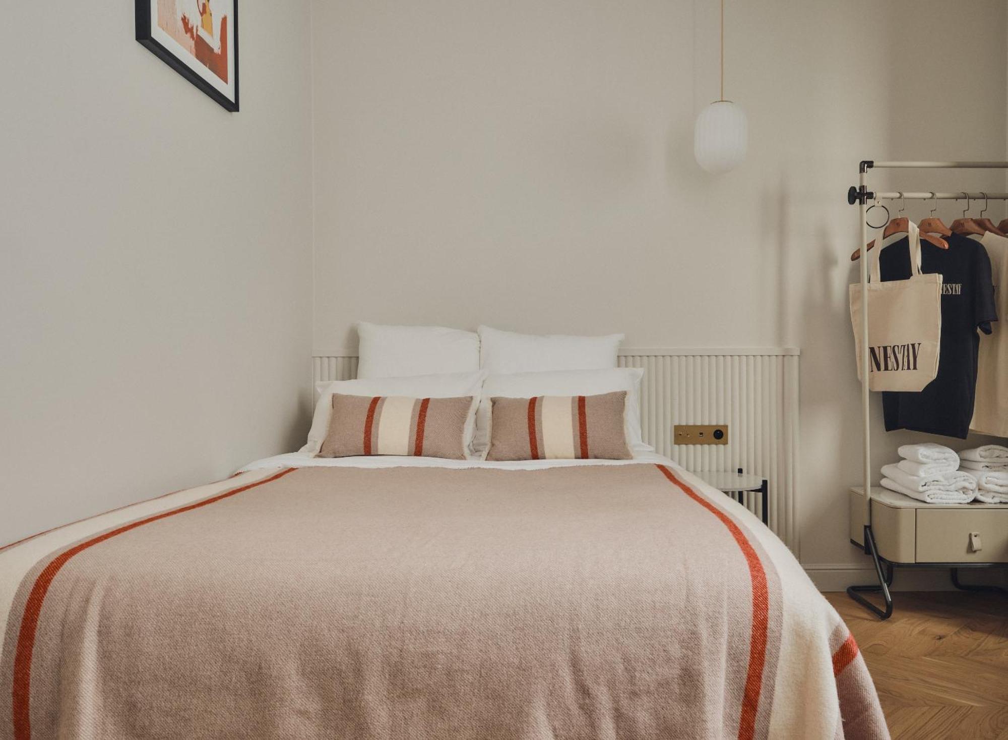 Aparthotel Nestay Sentier