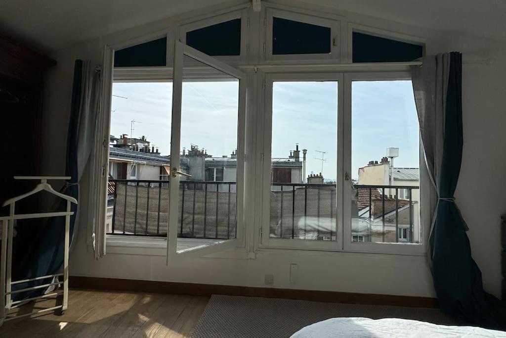Rare Duplex Au Sommet De Montmartre *
