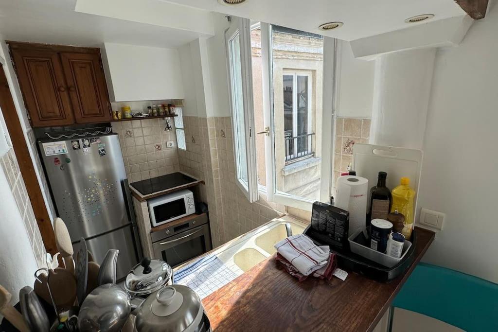 Rare Duplex Au Sommet De Montmartre * Parigi