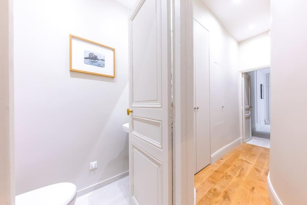 Arc De Triomphe Luxury 3 Bed 3,5 Bath Appartamento Parigi