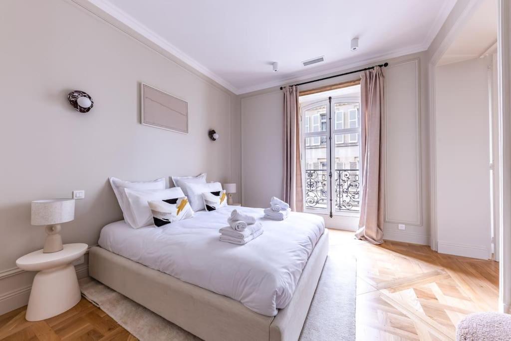 Arc De Triomphe Luxury 3 Bed 3,5 Bath Appartamento Parigi