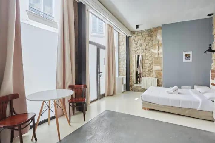 Studio Elegant Pres De Republique Et Marais - 2p Appartamento *