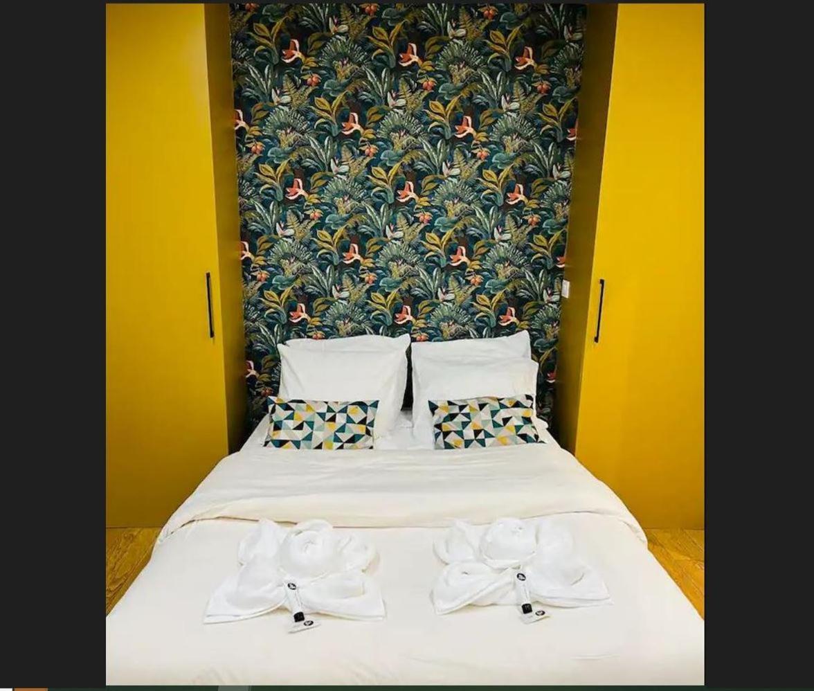 11 - 2 - 2 Sdd - 2 Wc Apartment *