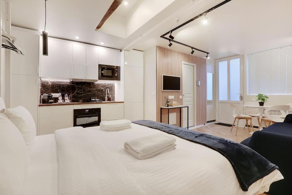 Apartment Gembnb Luxury In - Abbesses - Montmartre Paris