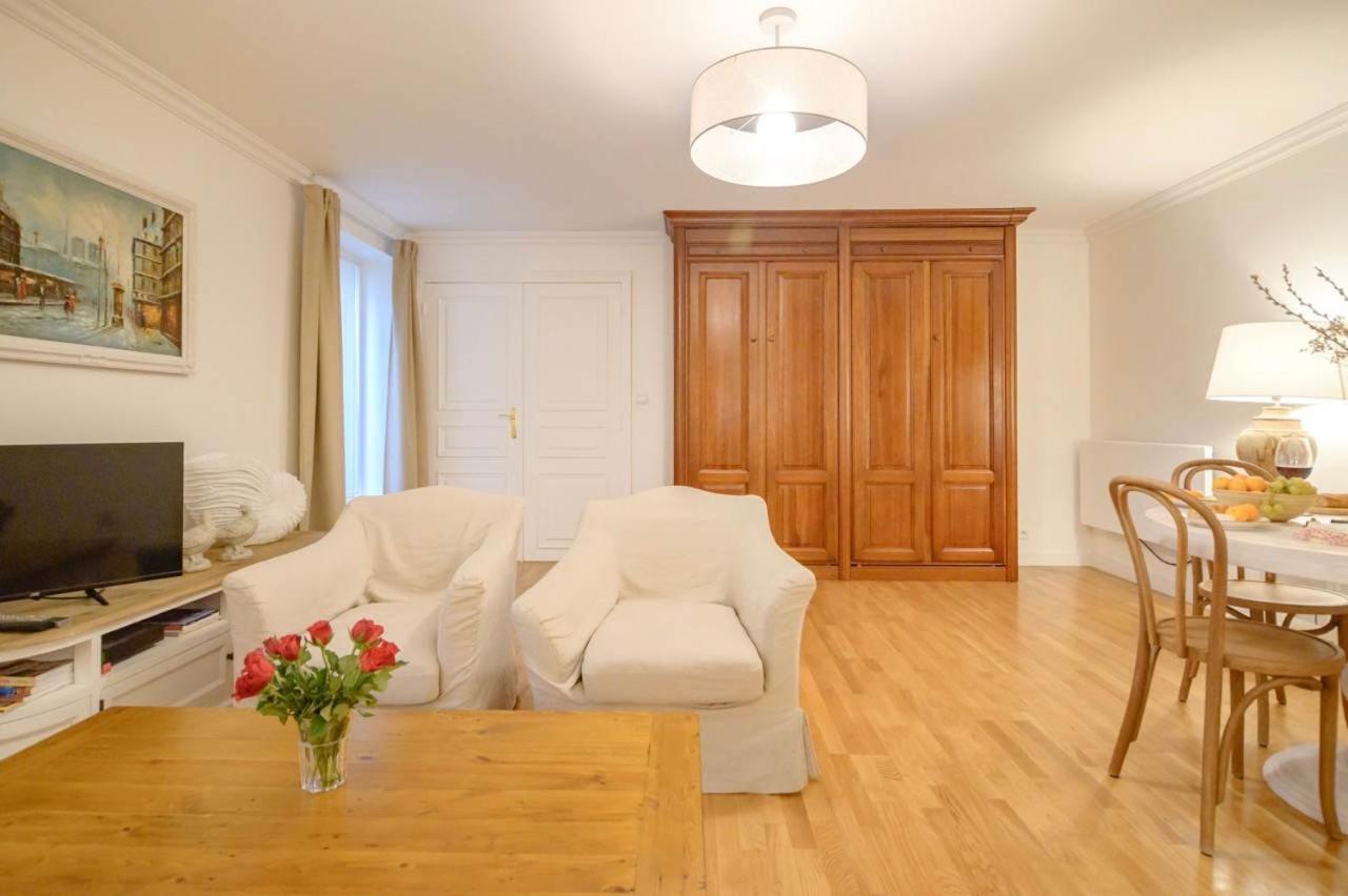 Apartment Le Regal Elysees