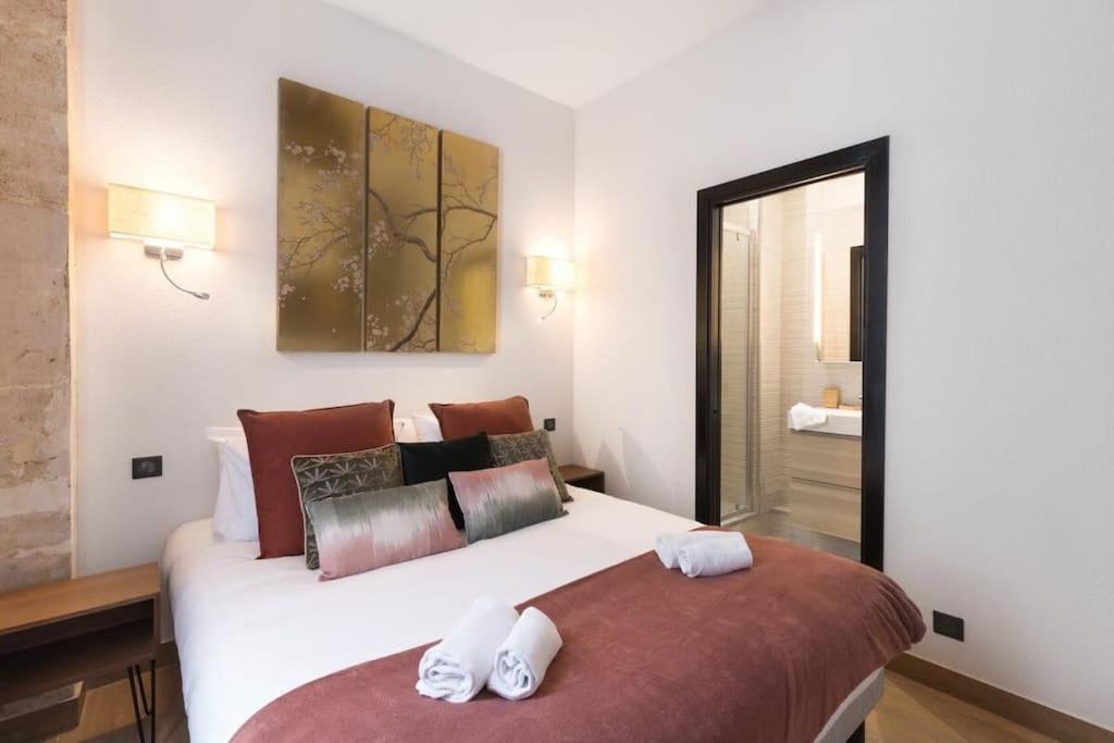 Republique Bastille Chic & Design 6p 2br Apartment