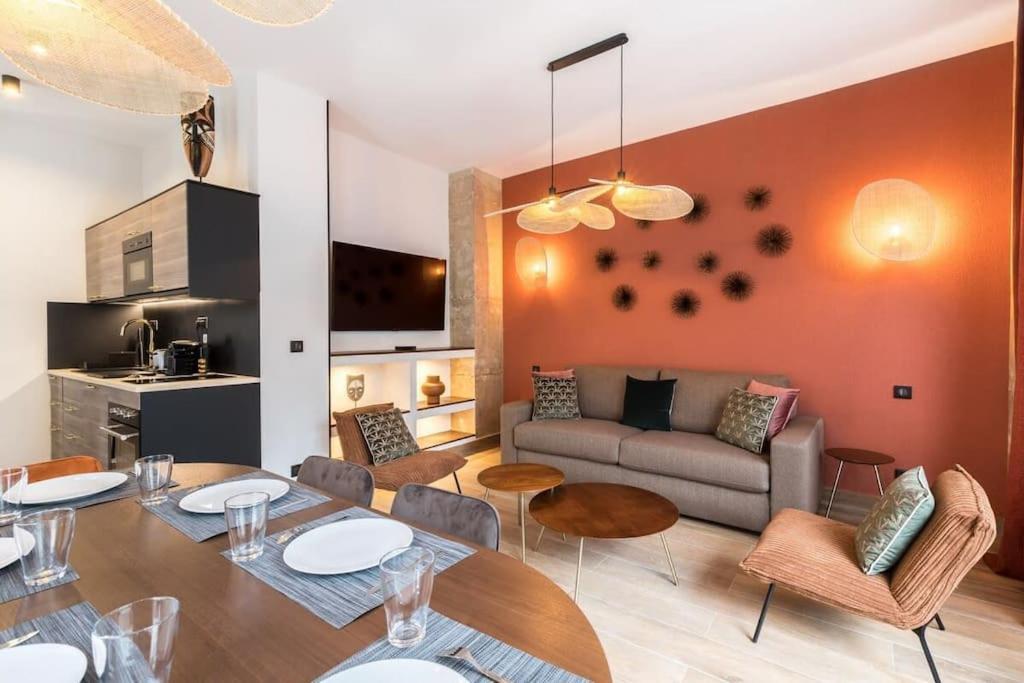 Republique Bastille Chic & Design 6p 2br Apartment