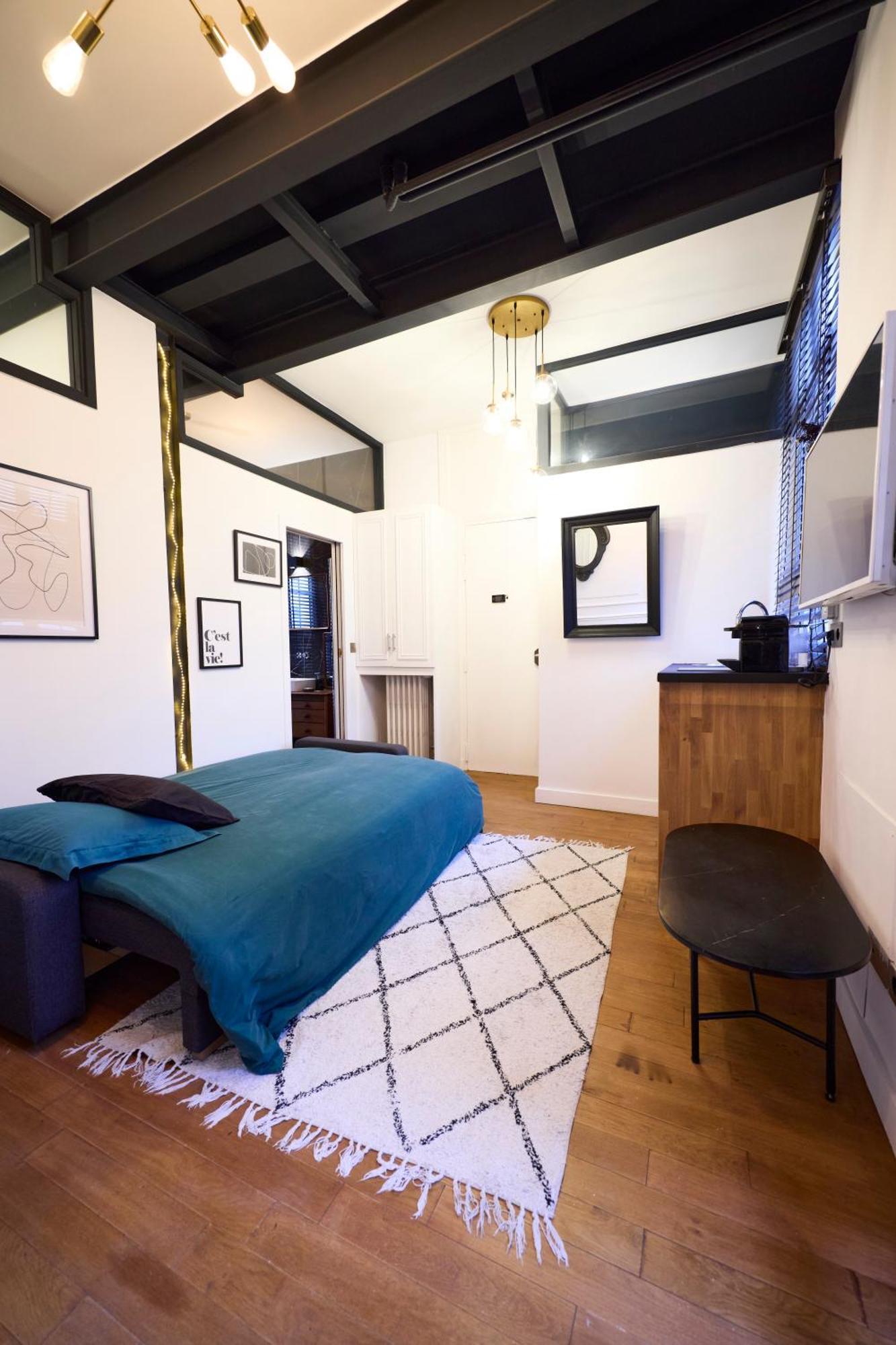 Un Cosy Au Coeur De 17 Batignolles , Monceau Appartamento