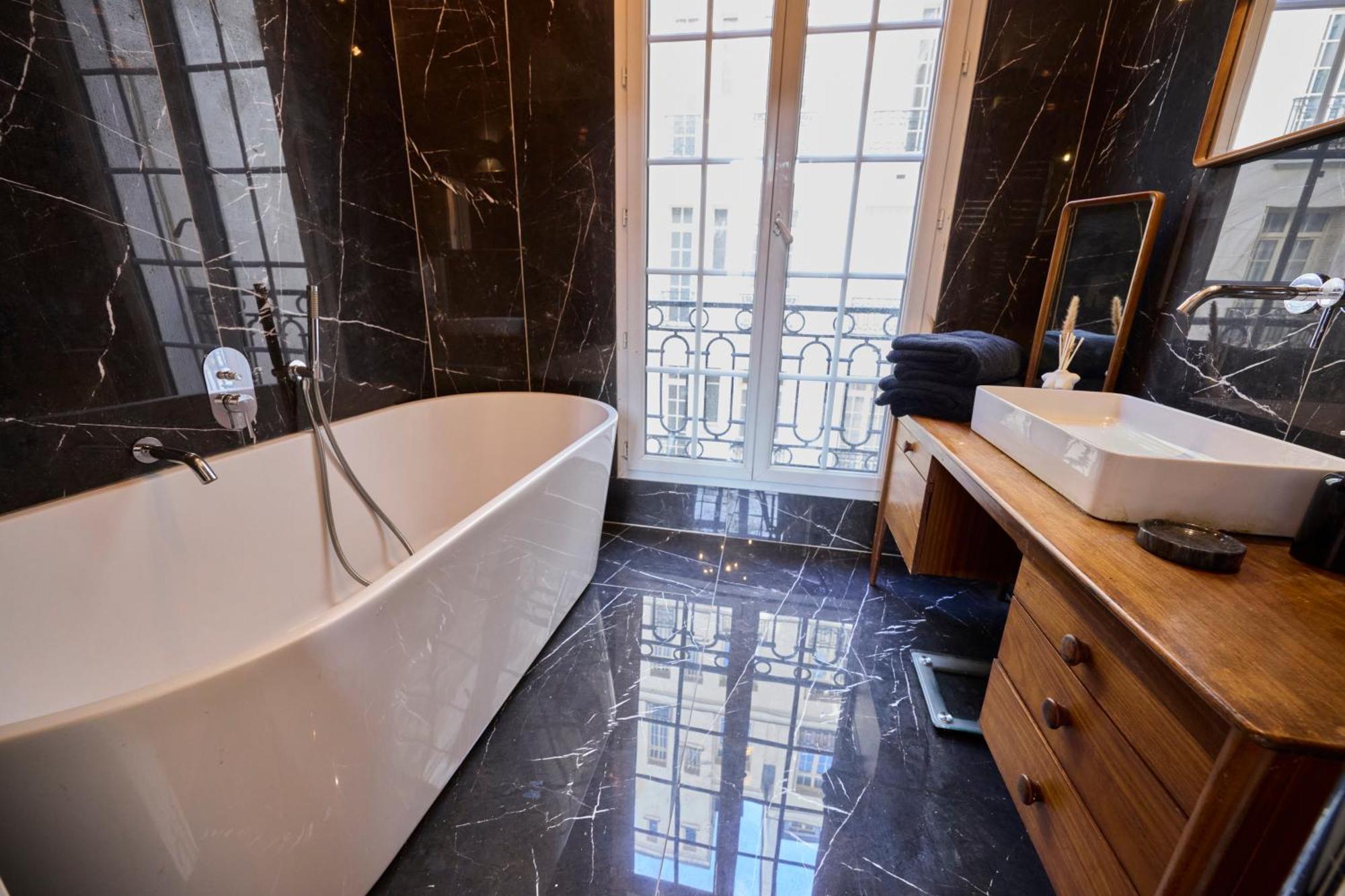 Appartamento Un Cosy Au Coeur De 17 Batignolles , Monceau Parigi