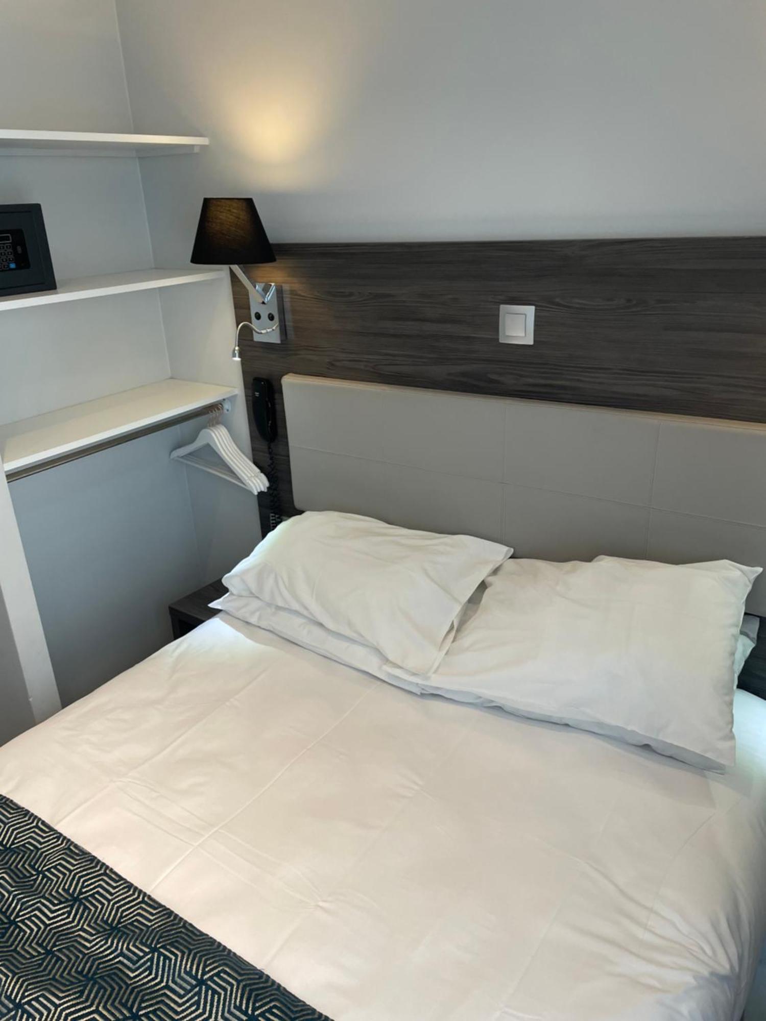 Hotel Mary's Republique 2*