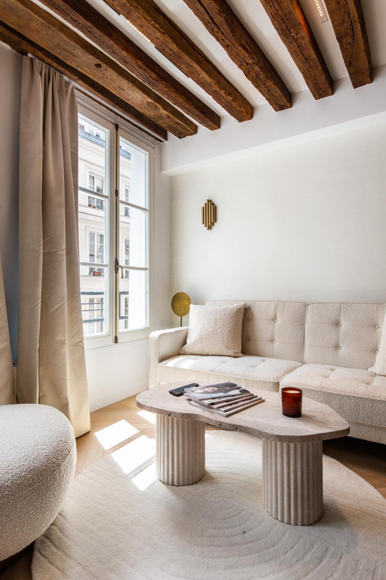 Magnifique Appartement Ac -1Br 4P- Palais-Royal *