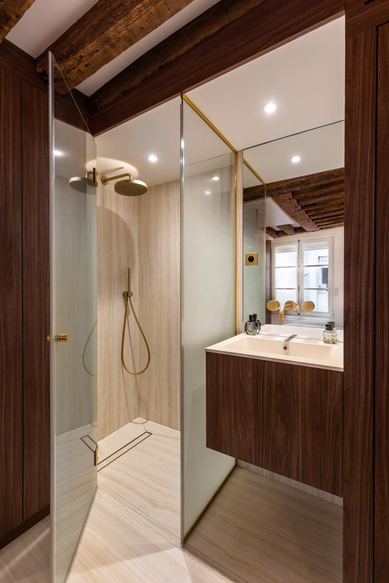 Magnifique Appartement Ac -1Br 4P- Palais-Royal