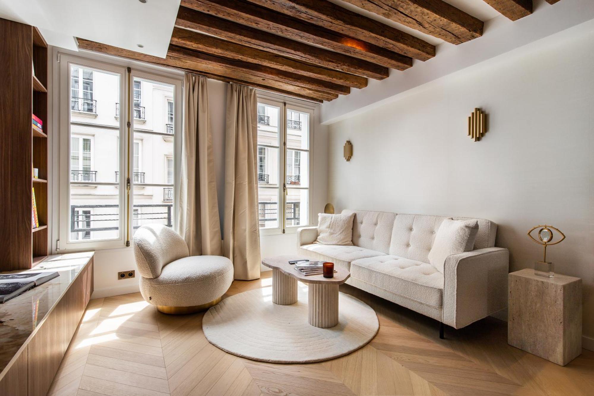 Magnifique Appartement Ac -1Br 4P- Palais-Royal Paris
