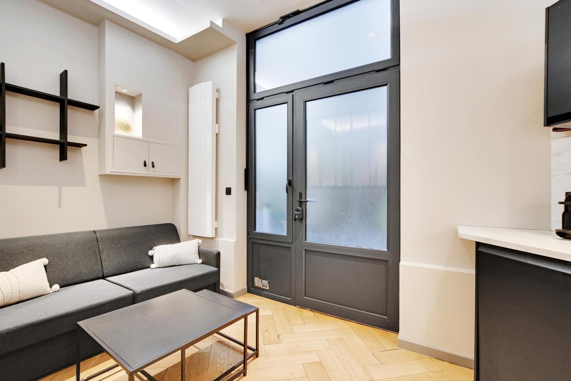 Pick A Flat's In Champs-elysees - Rue Marbeuf Appartamento *