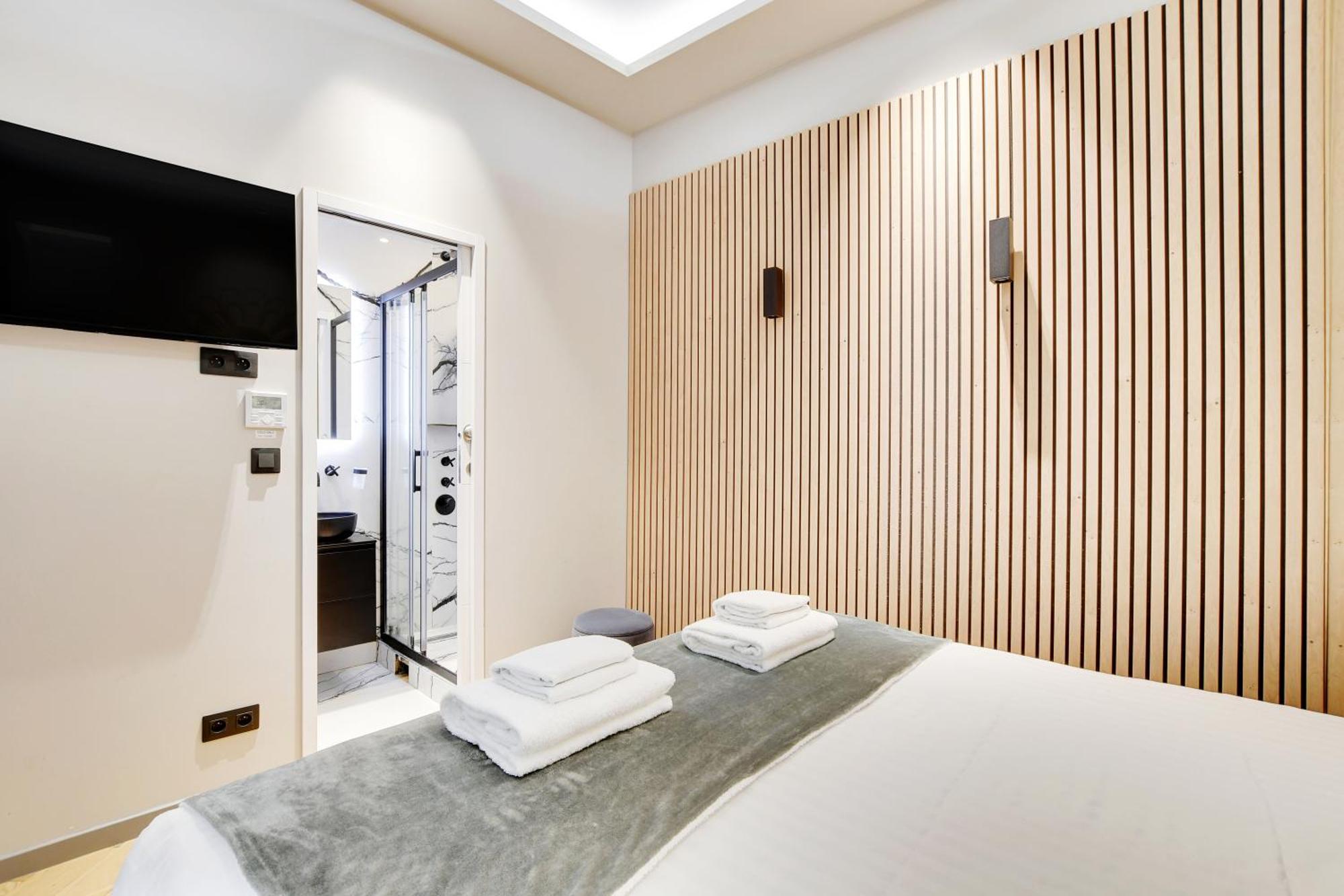 Pick A Flat's In Champs-elysees - Rue Marbeuf Appartamento *