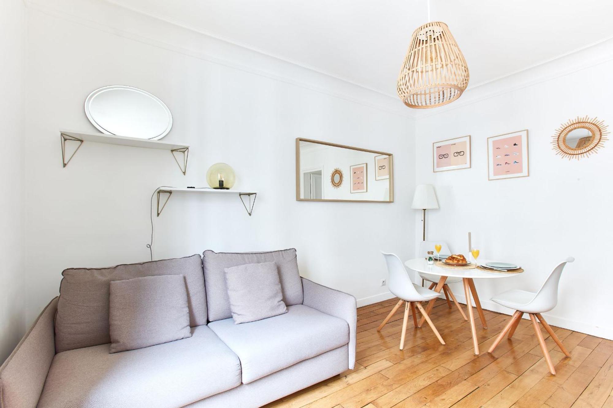 Montmartre & Rue Durantin - 1br - Cityapartmentstay *