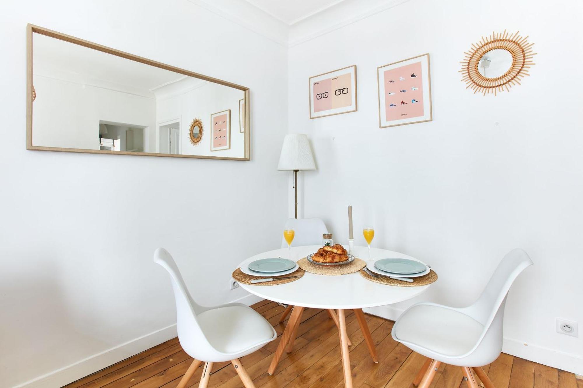 Montmartre & Rue Durantin - 1br - Cityapartmentstay Paris