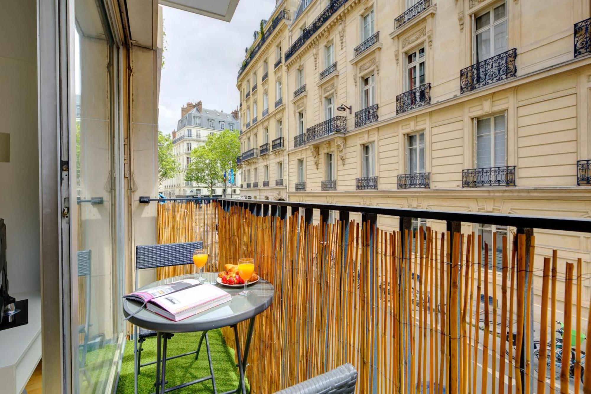 St Germain & Le Bon Marche With Balcony - Cityapartmentstay Appartamento *
