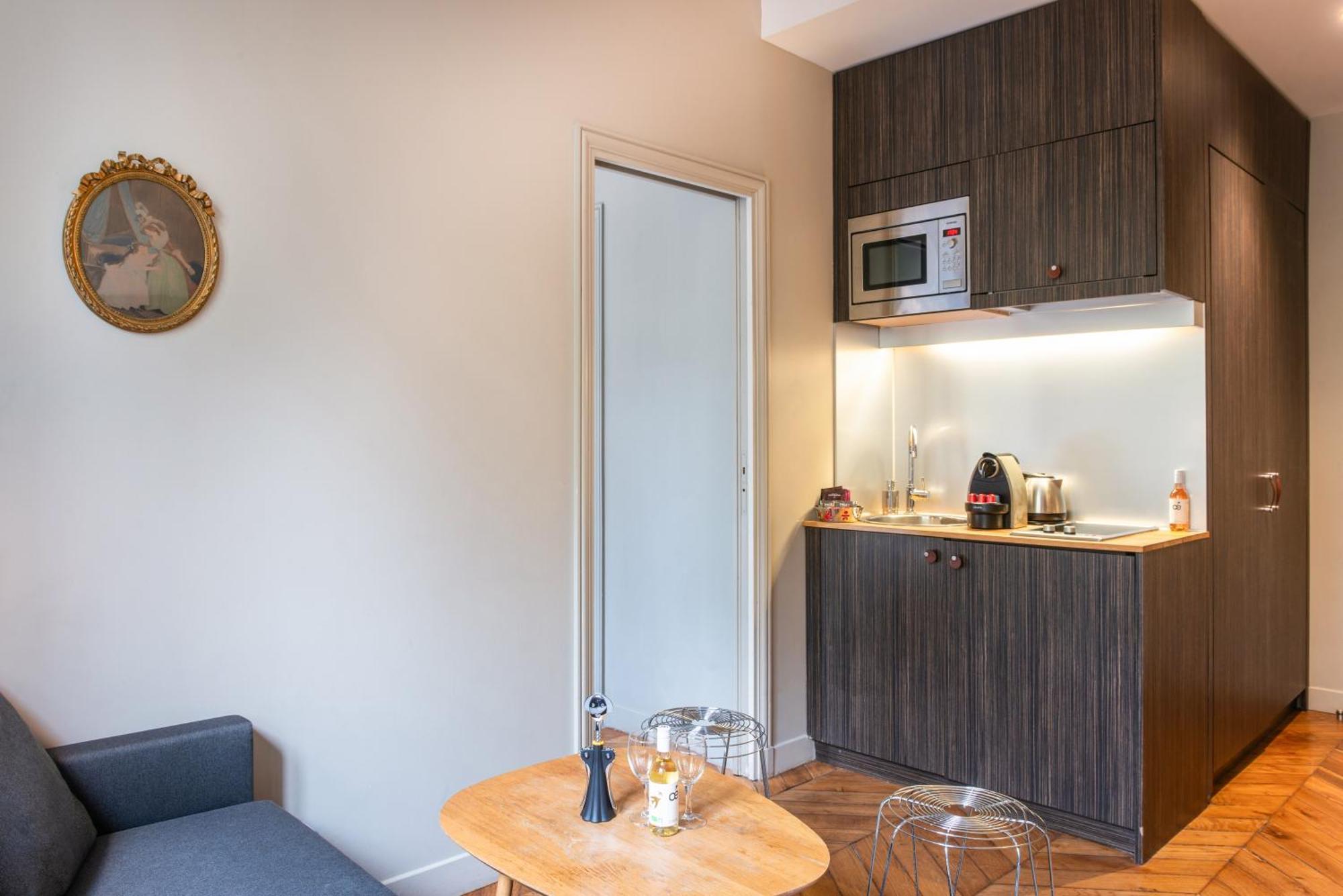 Suites&hôtel Helzear Champs-elysées Parigi