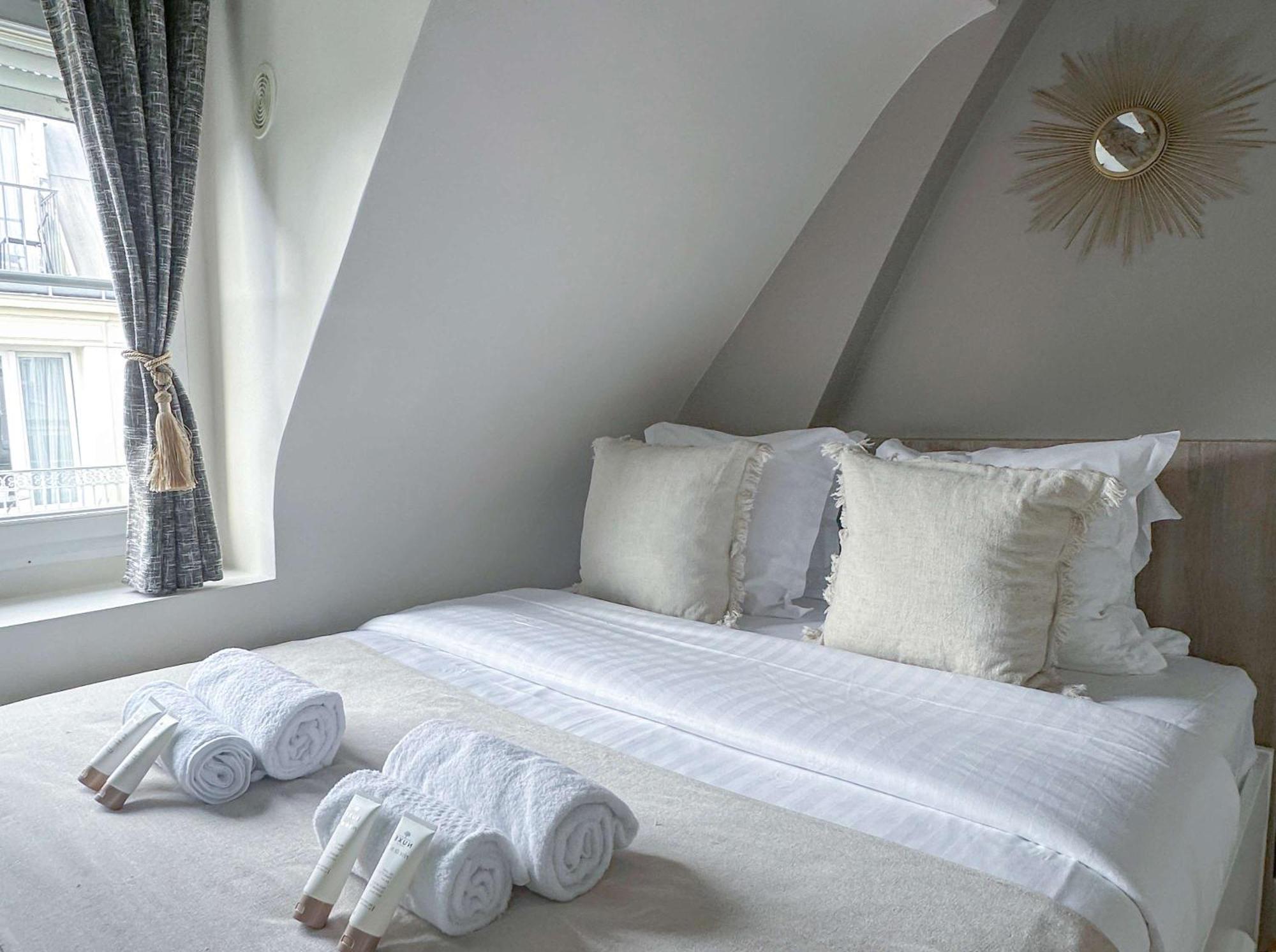 Beautiful Near Grands Boulevards Apartment *