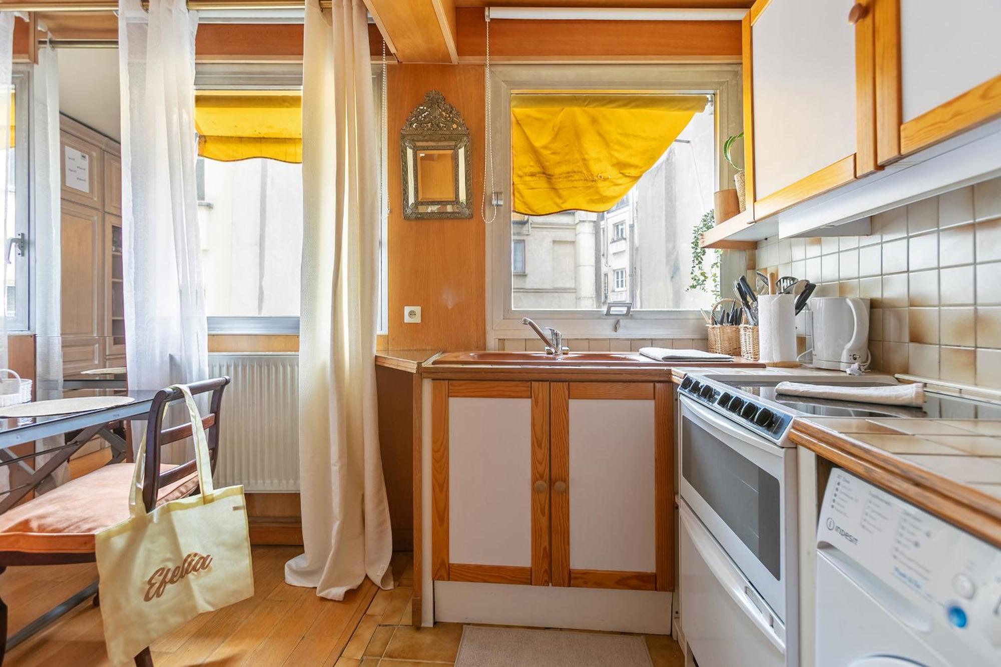 Arc De Triomphe Charme Authentique Apartment *