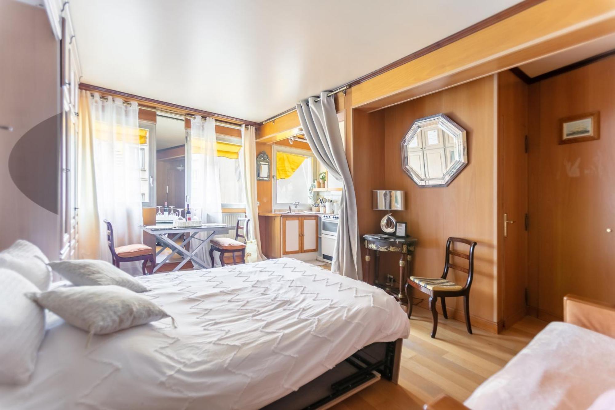 Apartment Arc De Triomphe Charme Authentique *