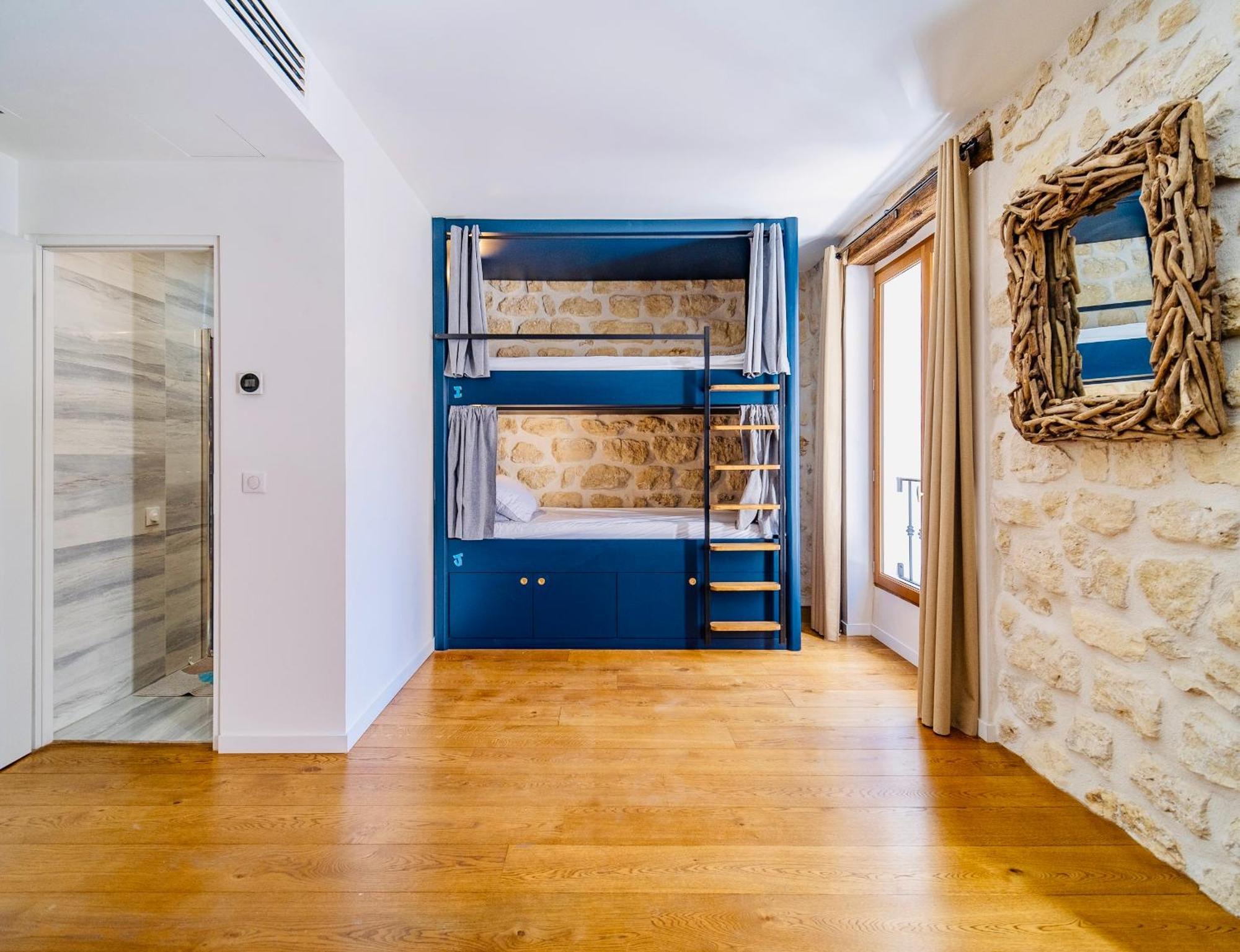 Hostel Fraternity-hotel Paris
