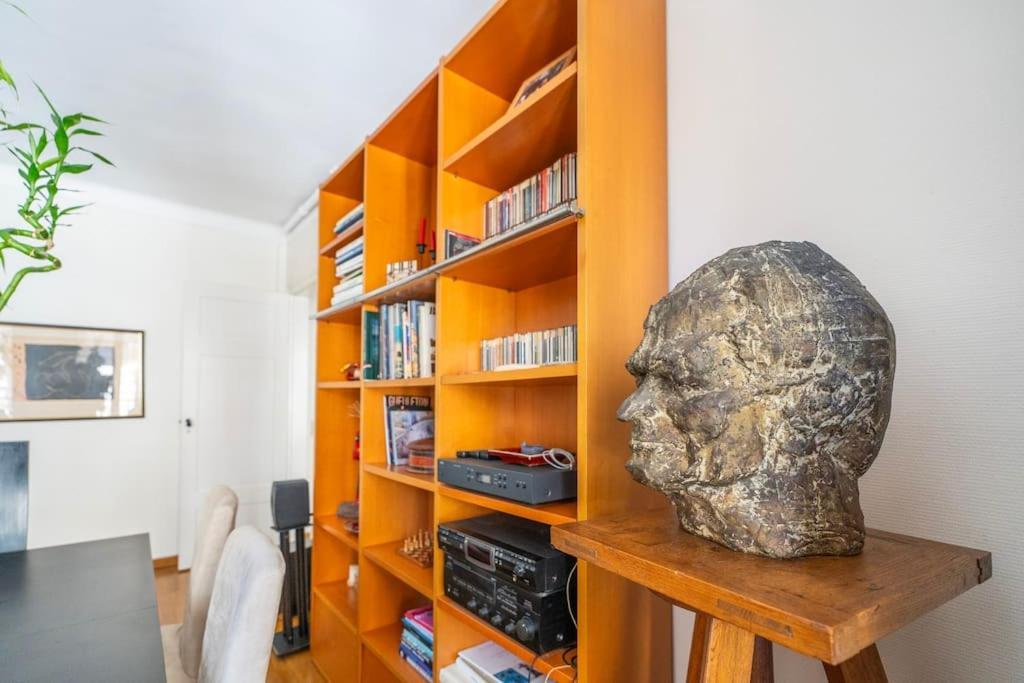 Apartment Creative Artist's Retreat In *