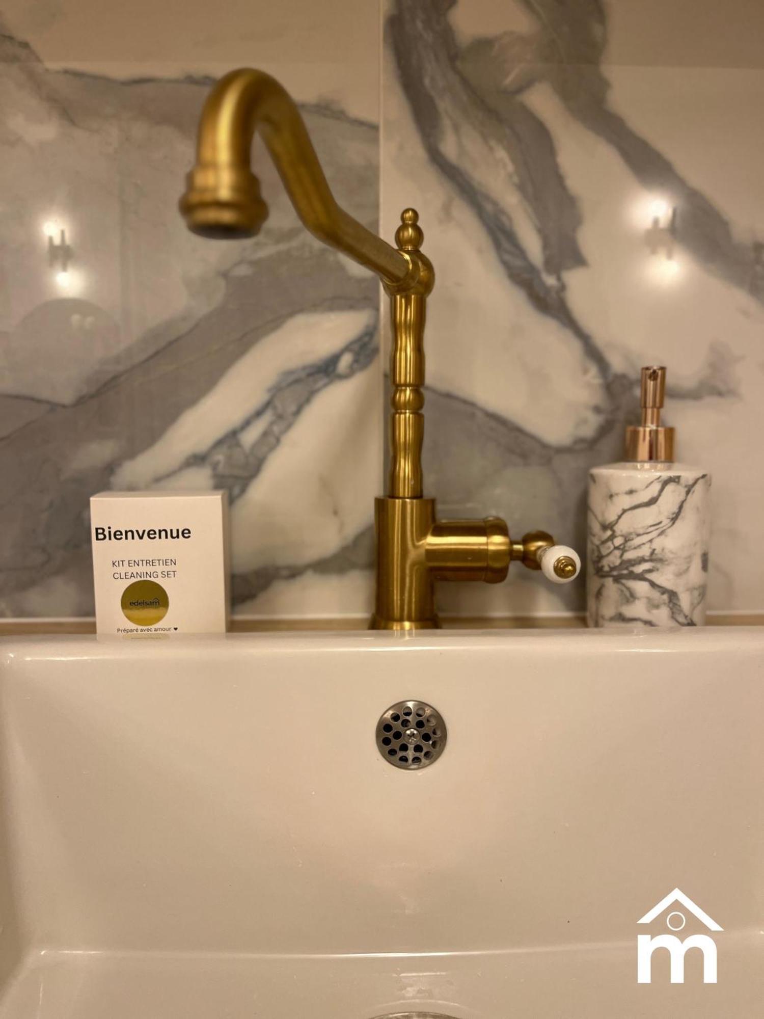 Apartment Marais Saint Paul By Edelsam Paris