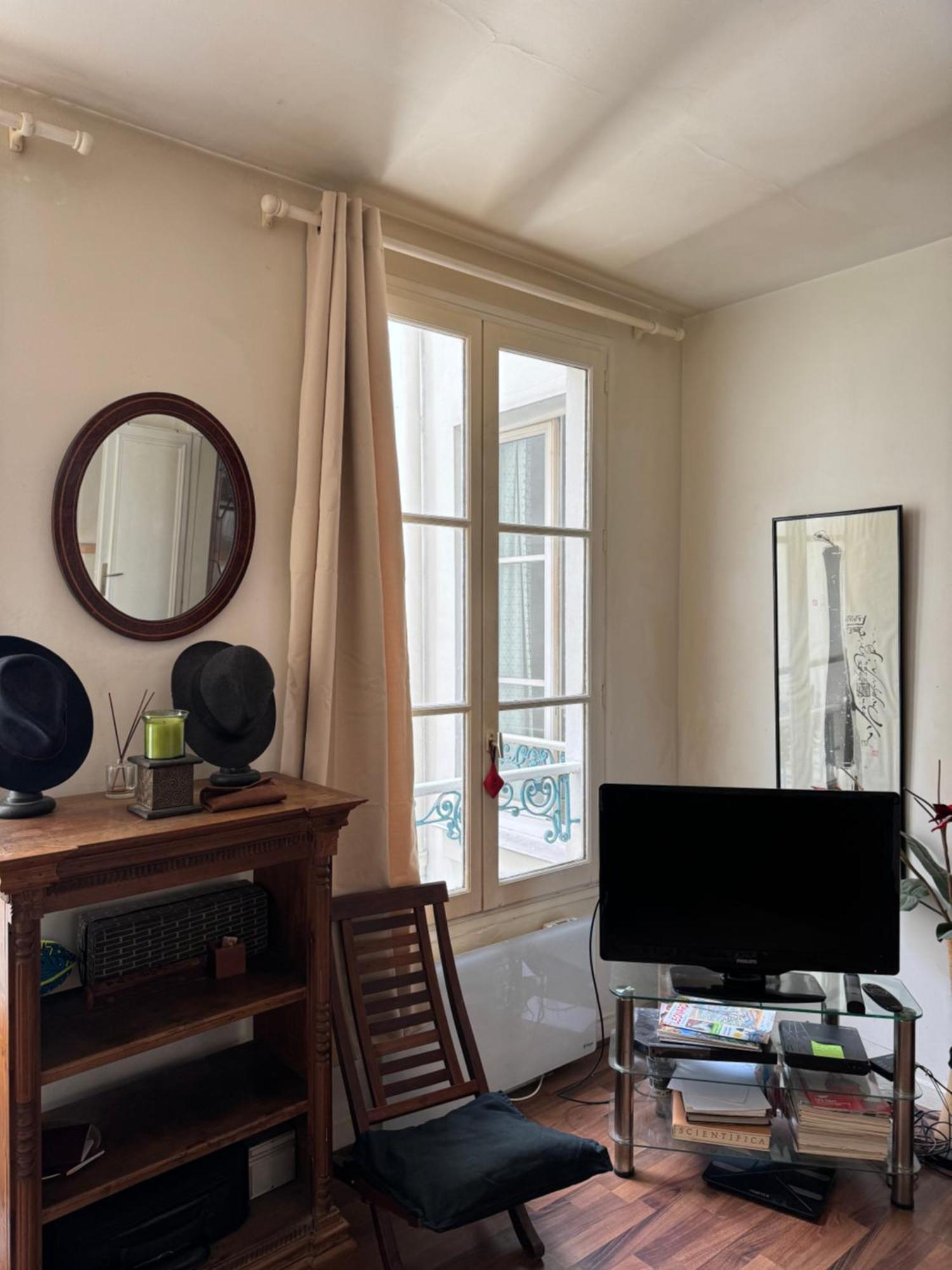 Apartment Cozy 1br In The Heart Of
