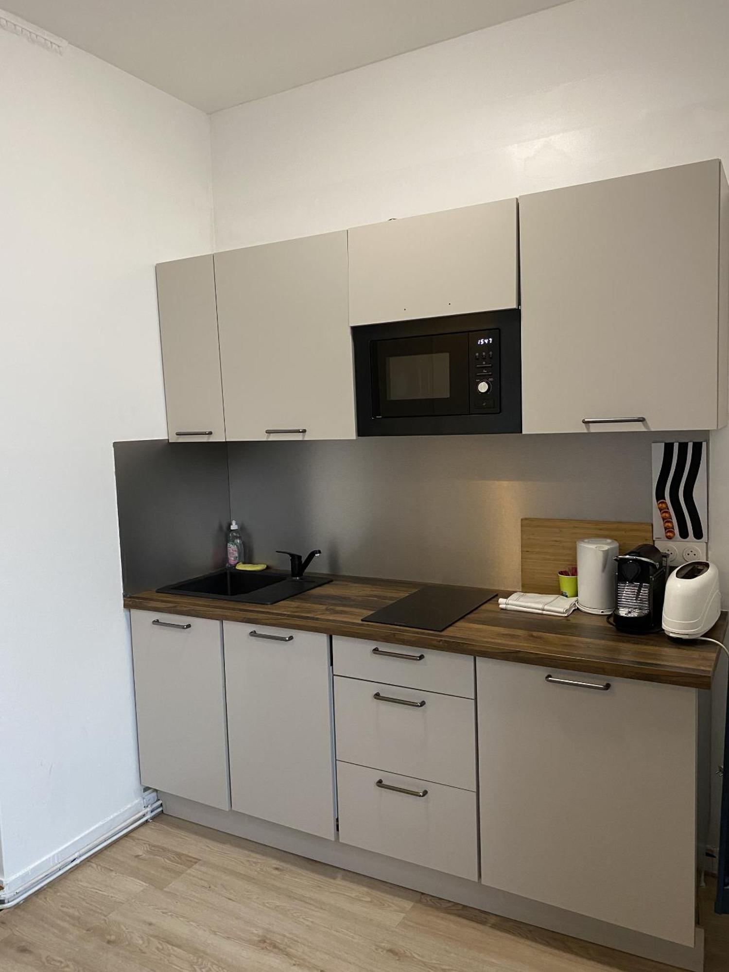 Bonne Nouvelle Apartment