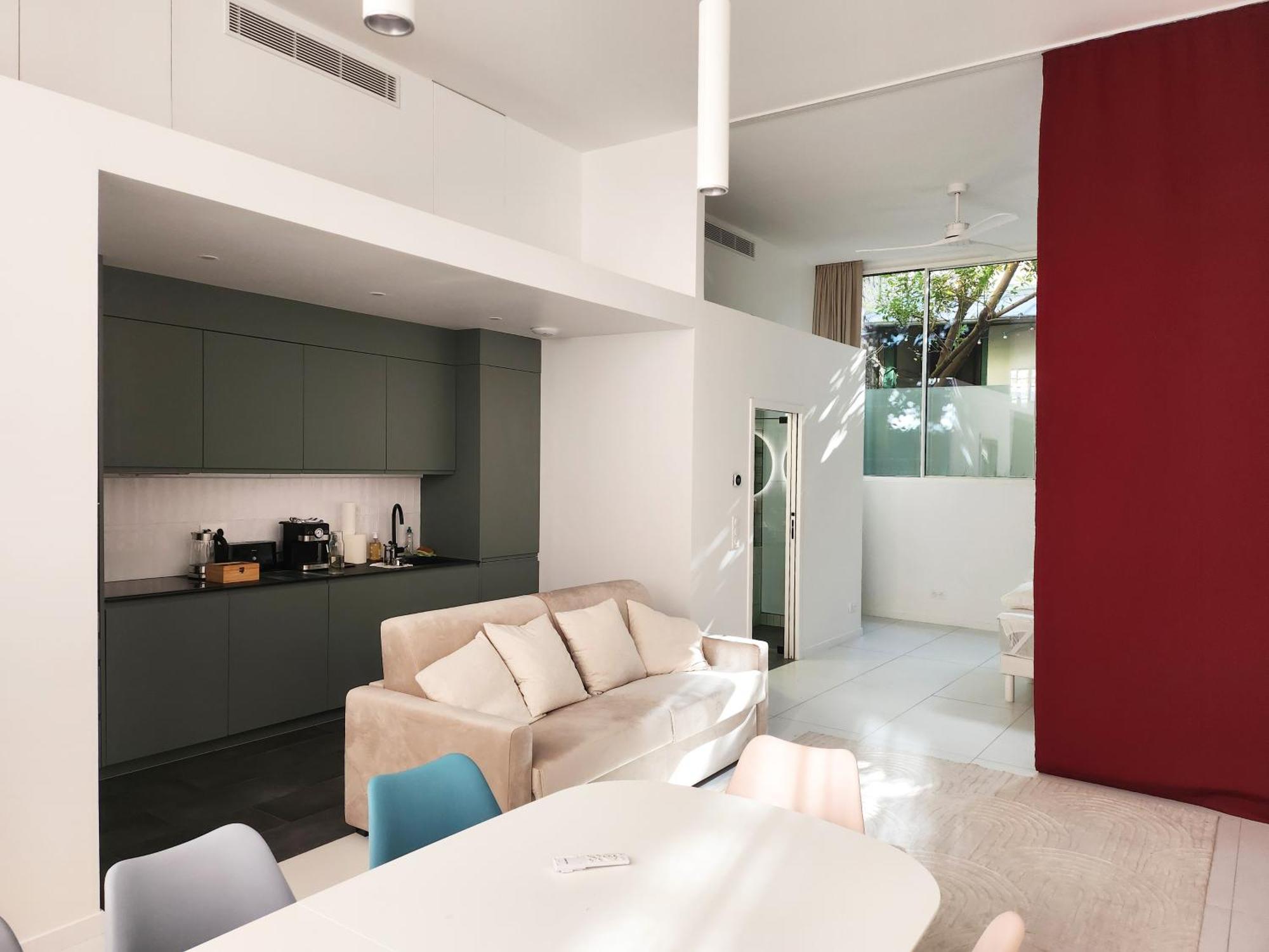 Loft Moderne Et Lumineux